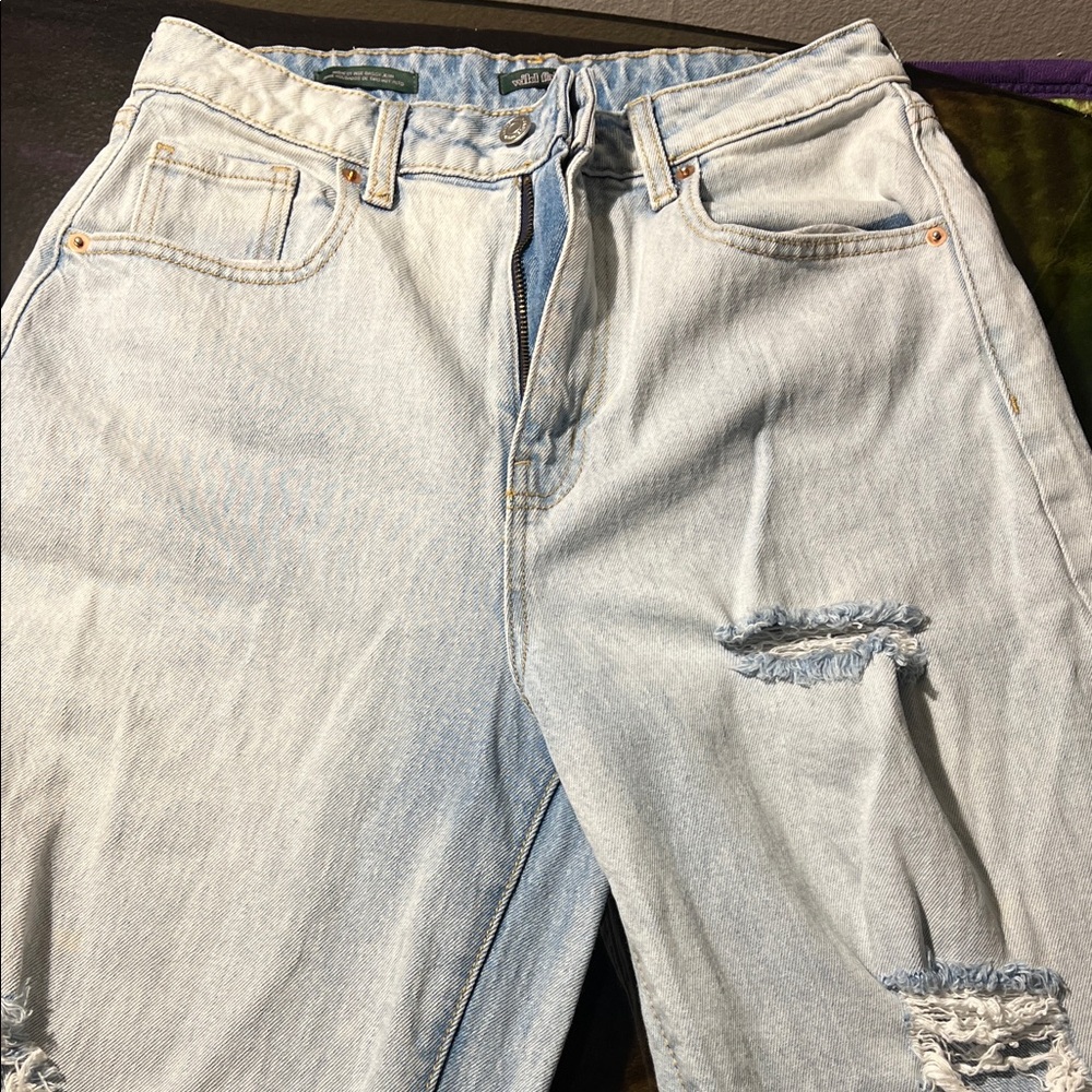 Wild Fable Light Wash Boyfriend Jeans